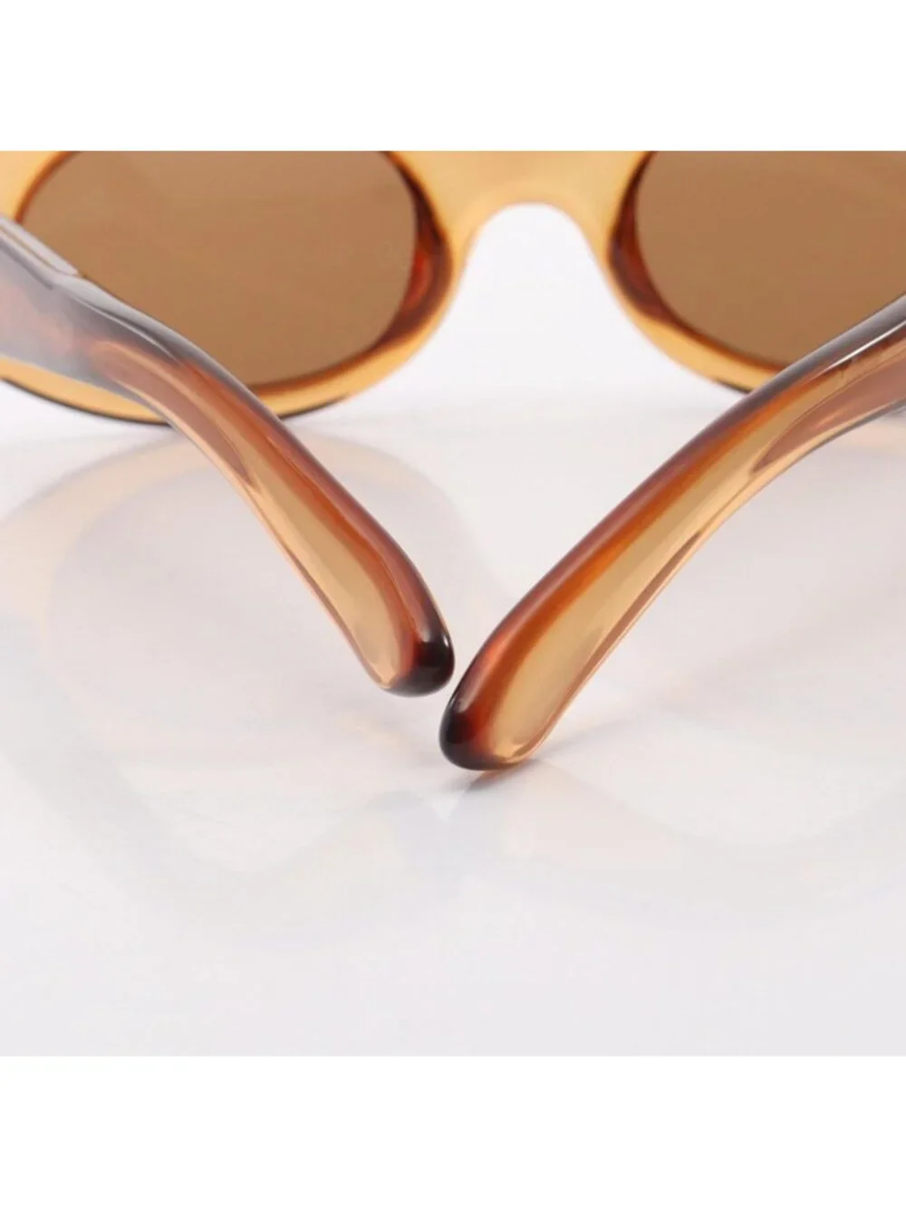 Gucci Sunglasses Logo Oval Clear Eyewear